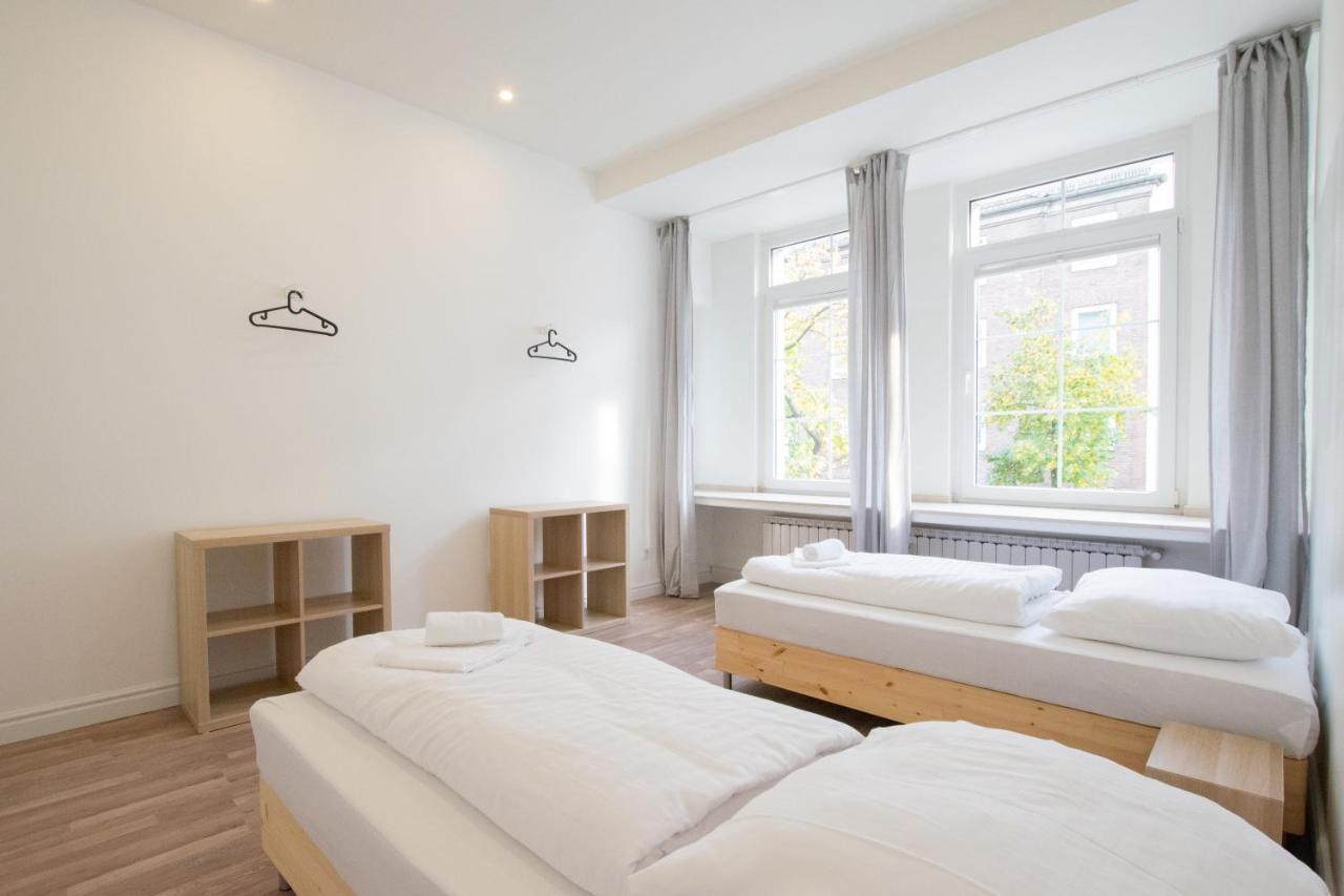 Raj Living - 1 Or 3 Room Apartments - 20 Min Messe Dus And Old Town Dus Düsseldorf Exteriör bild