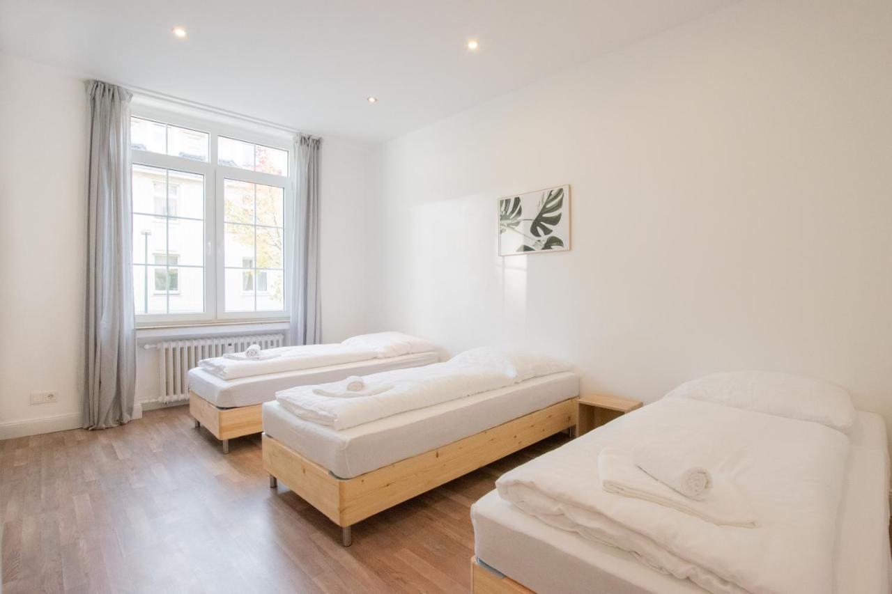 Raj Living - 1 Or 3 Room Apartments - 20 Min Messe Dus And Old Town Dus Düsseldorf Exteriör bild