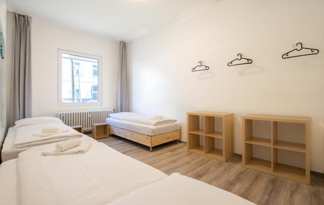 Raj Living - 1 Or 3 Room Apartments - 20 Min Messe Dus And Old Town Dus Düsseldorf Exteriör bild